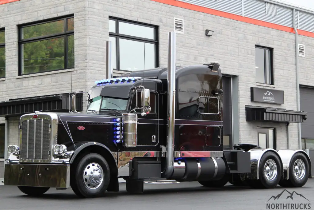 2020 Peterbilt 389 #1826