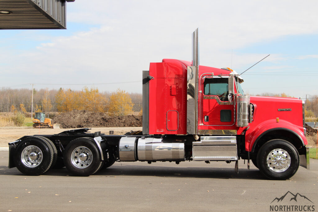 2019 Kenworth W900B