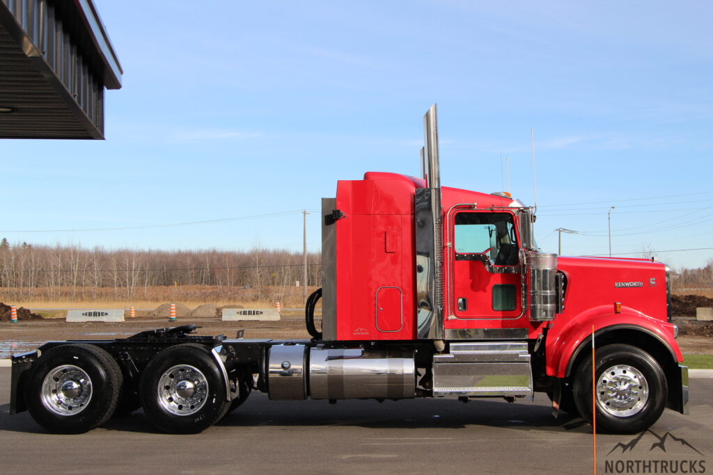 2019 Kenworth W900B