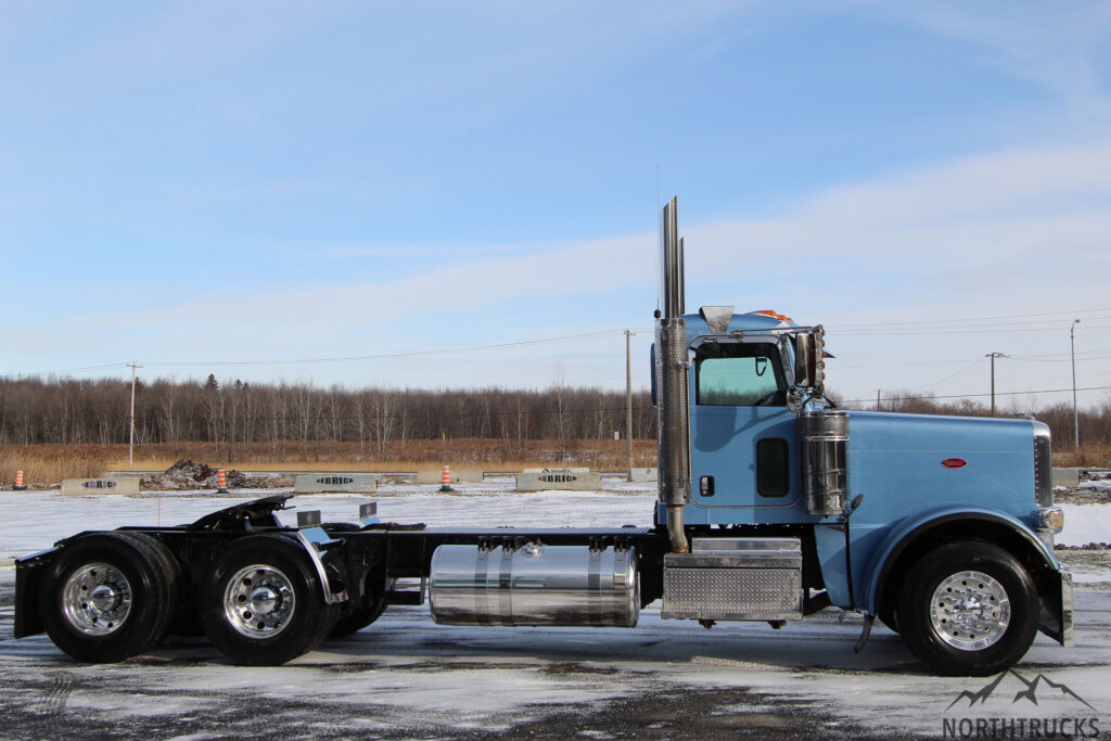 2019 Peterbilt 389