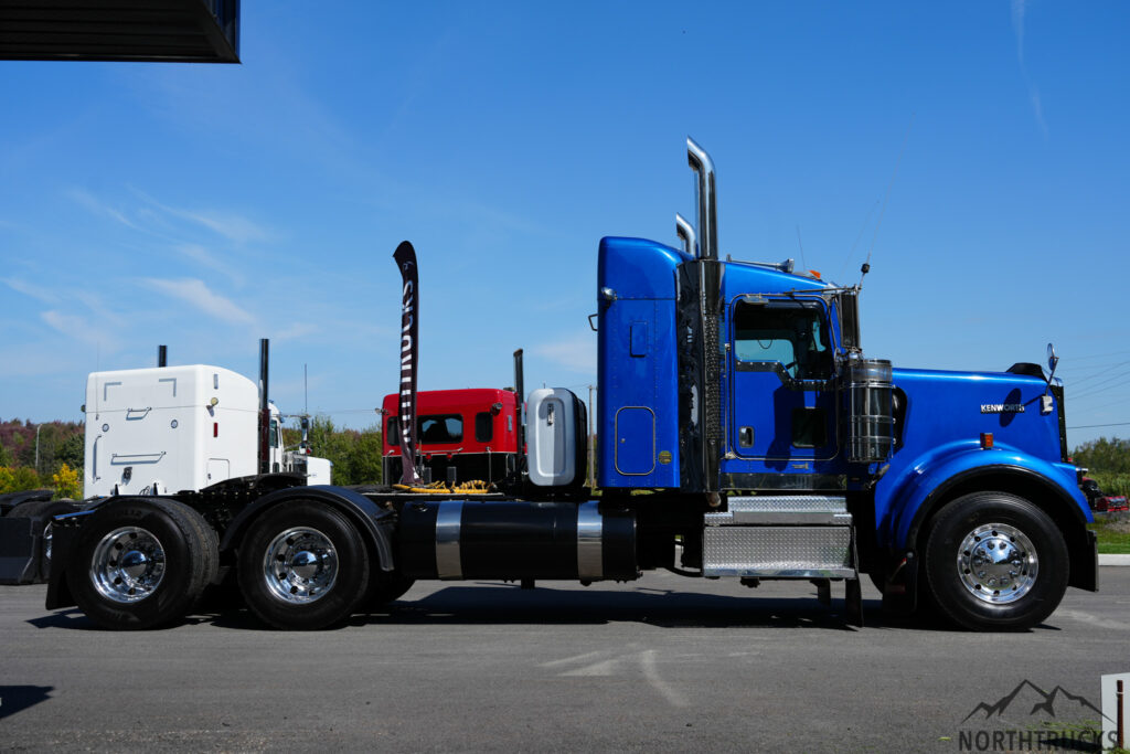 2019 Kenworth W900B #1517