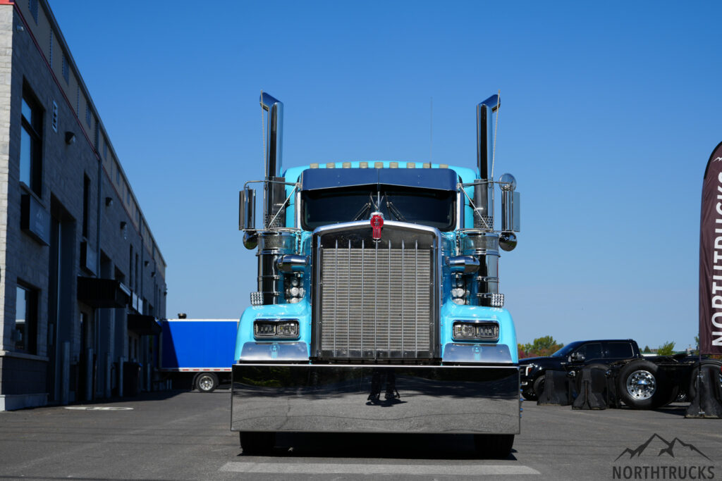 2020 Kenworth W900L #1516
