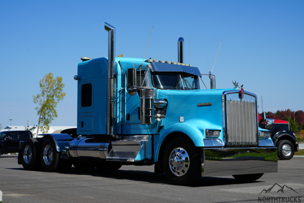 2020 Kenworth W900L #1516