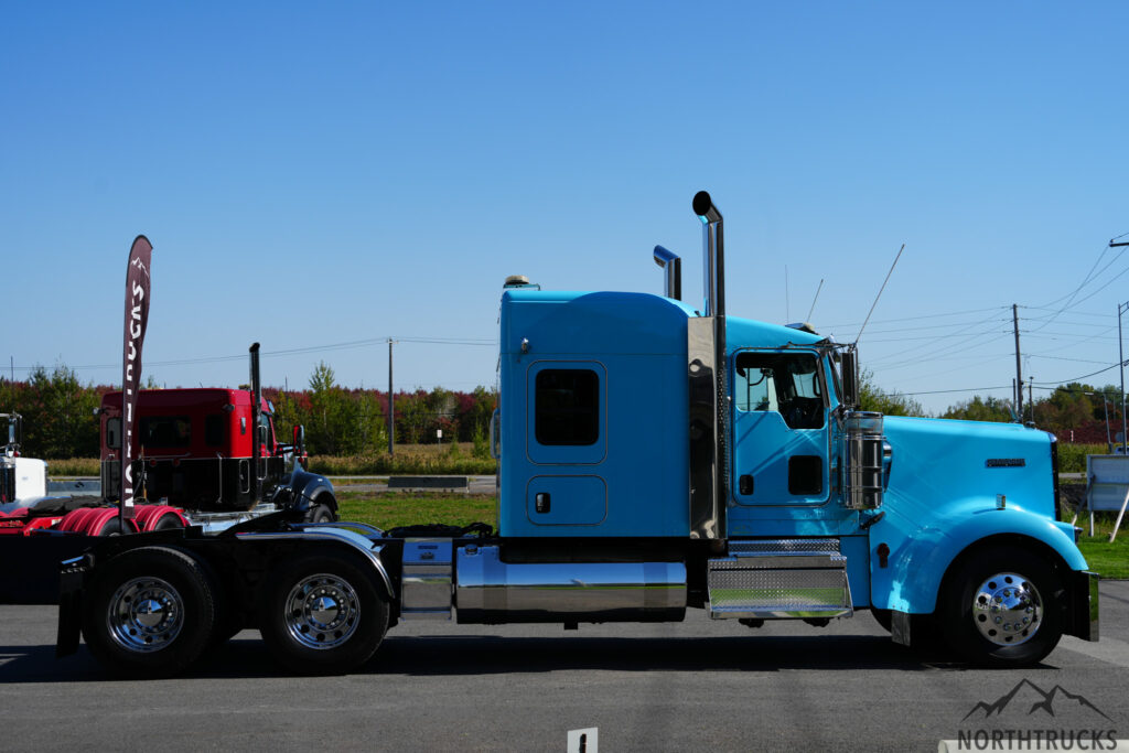 2020 Kenworth W900L #1516