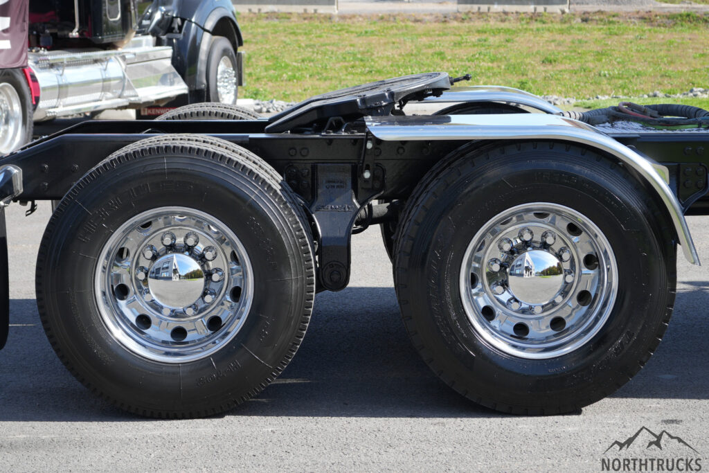 2022 Peterbilt 389 #1512