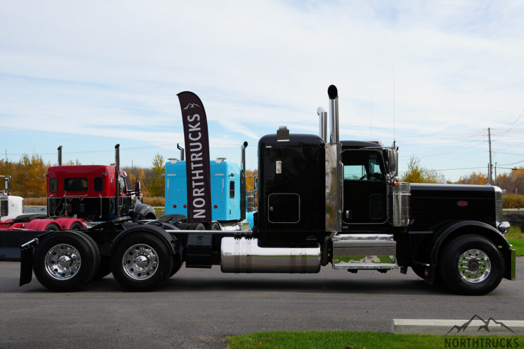 2018 Peterbilt 389 #1518