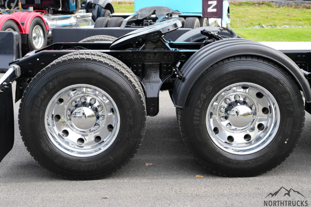 2018 Peterbilt 389 #1518