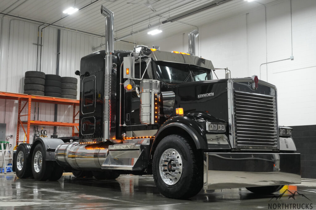 Kenworth W900B 2021 #1520