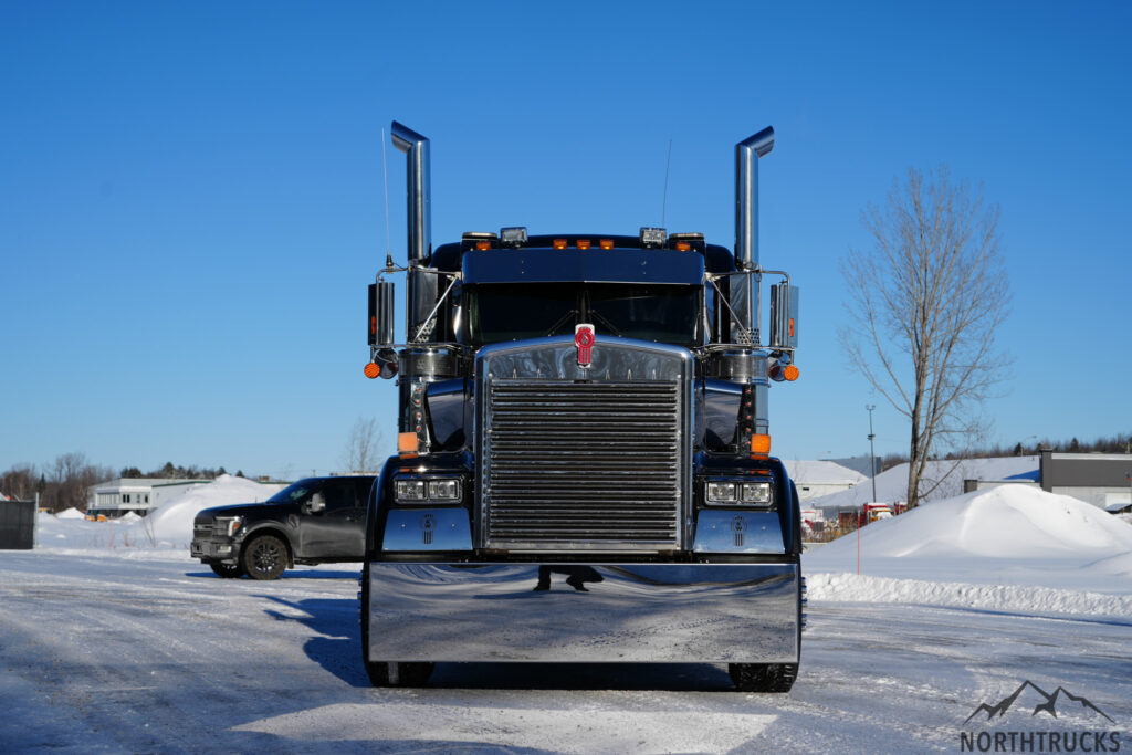 2021 Kenworth W900B #1520