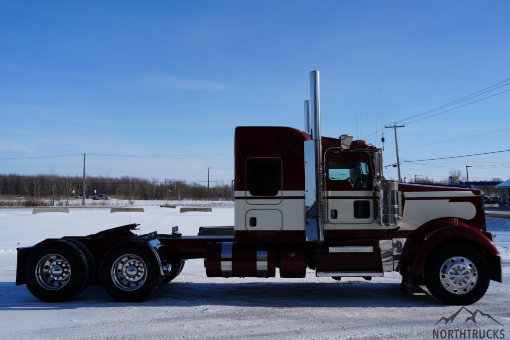 2018 Kenworth W900L #1519