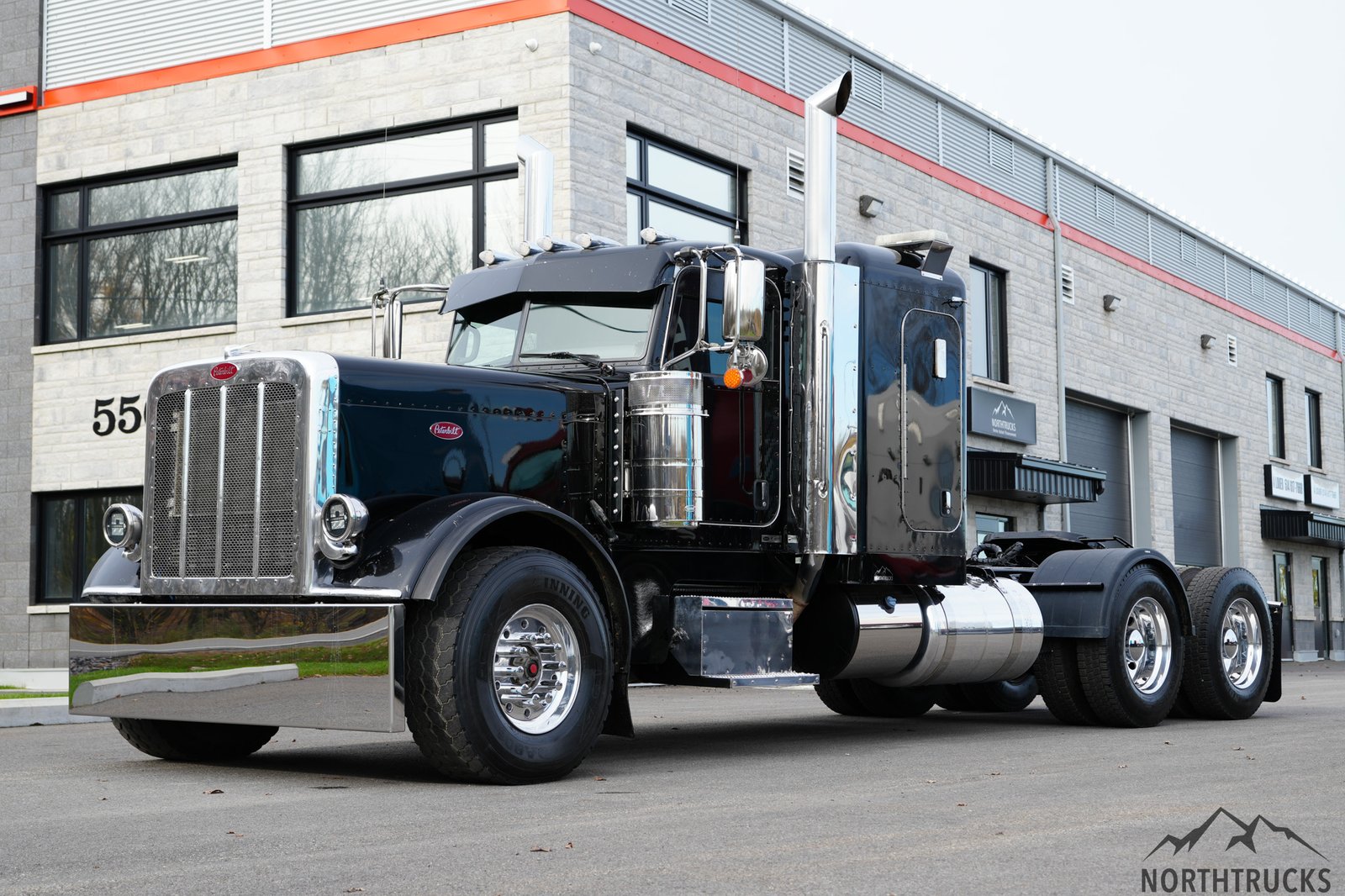 2018 Peterbilt 389